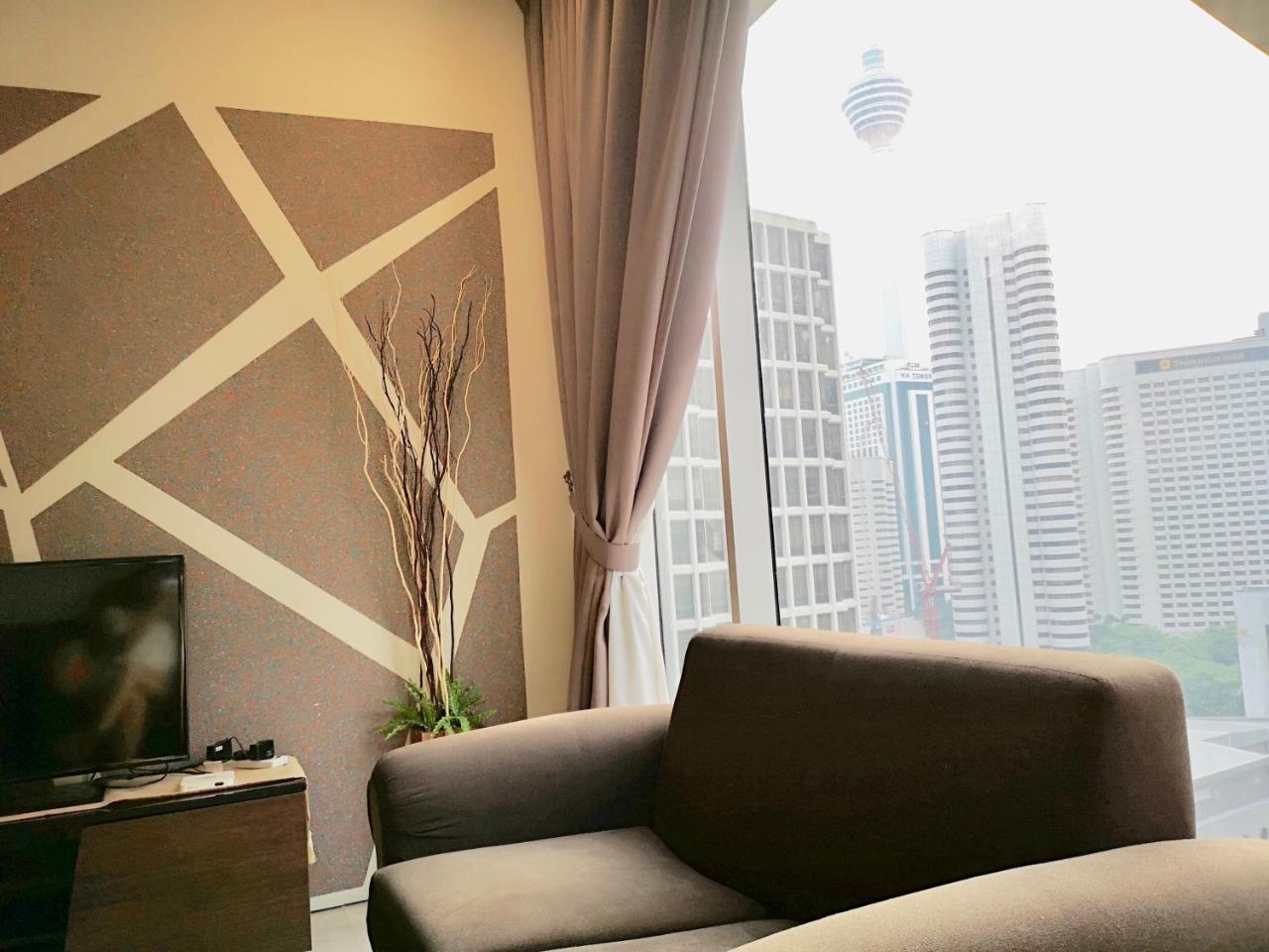 Soho Suites Klcc By Pnut Klcc View Куала-Лумпур Экстерьер фото